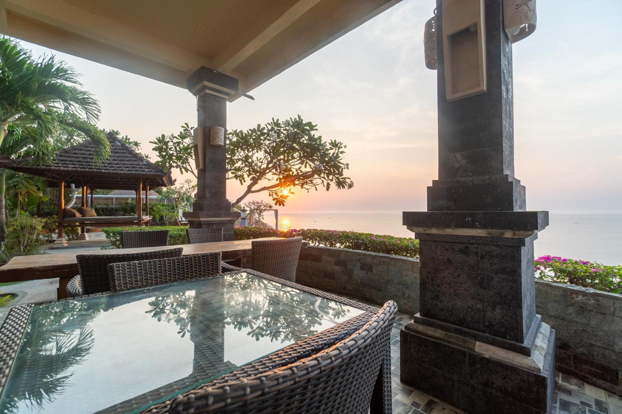 Kembang Kuning Hotel Uluwatu Eksteriør billede